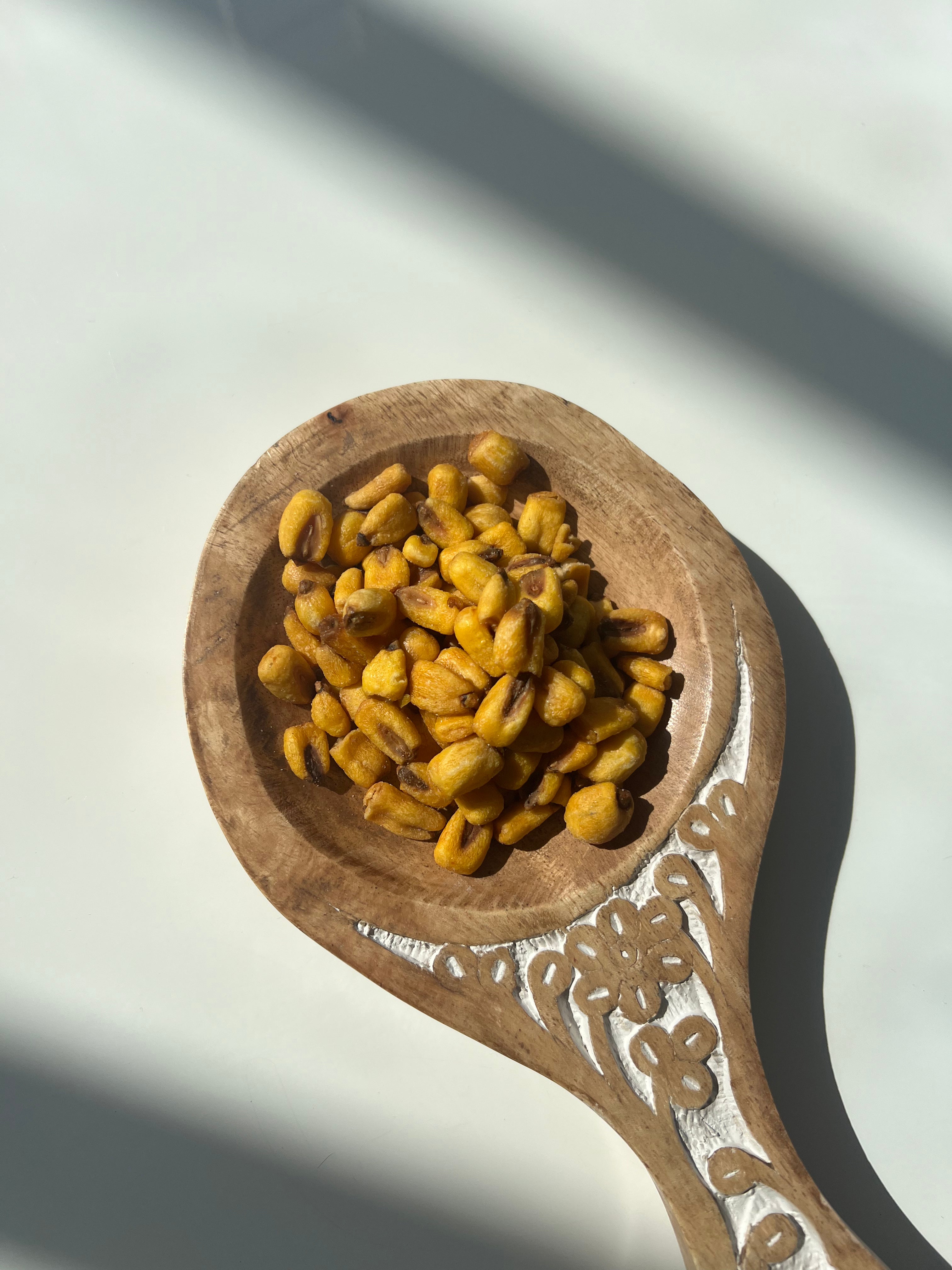 LIGHTLY SALTED ROASTED CORN NUTS