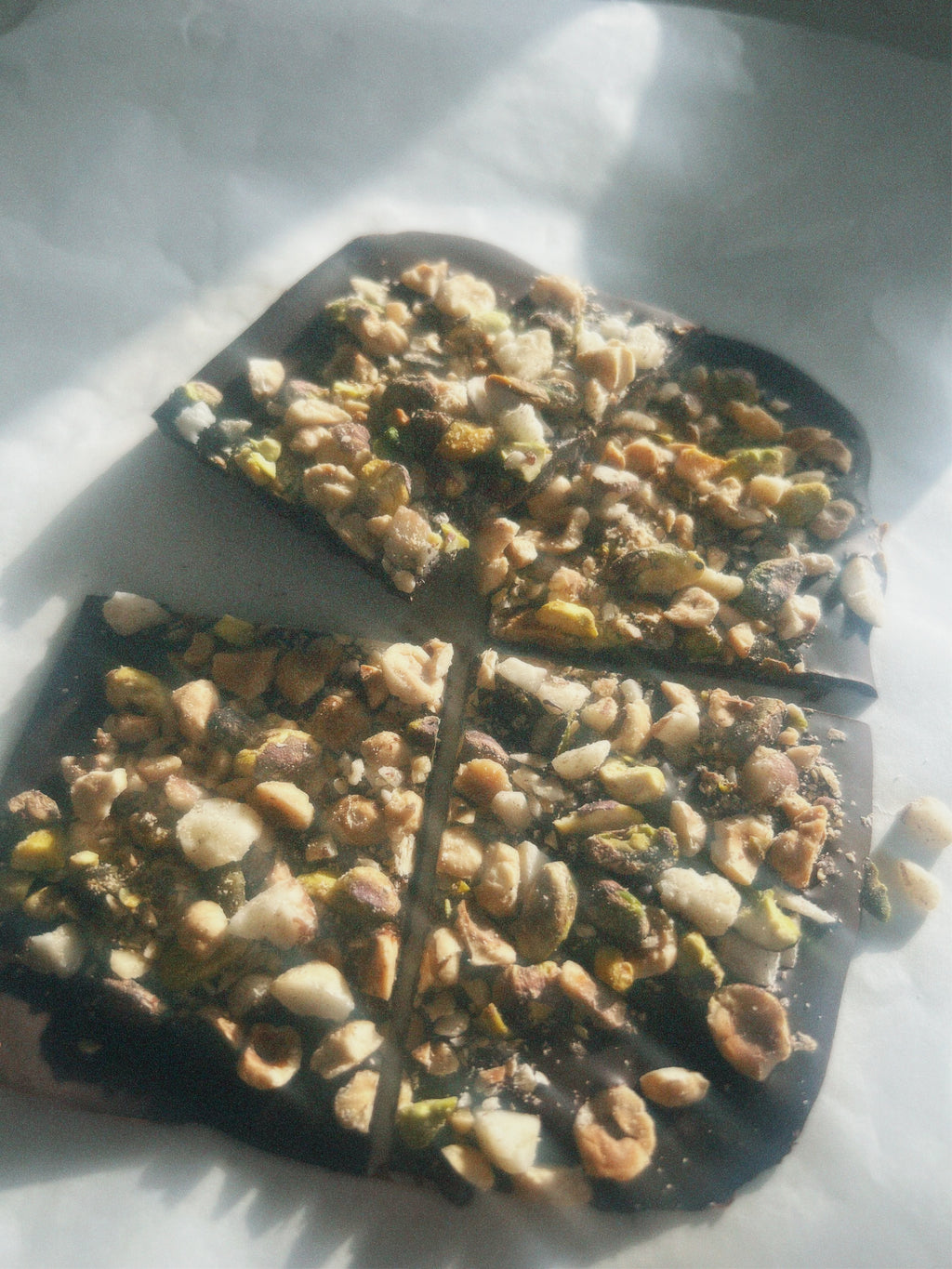 IMMUNITY & ANTI-INFLAMMATORY DARK CHOCOLATE BARK